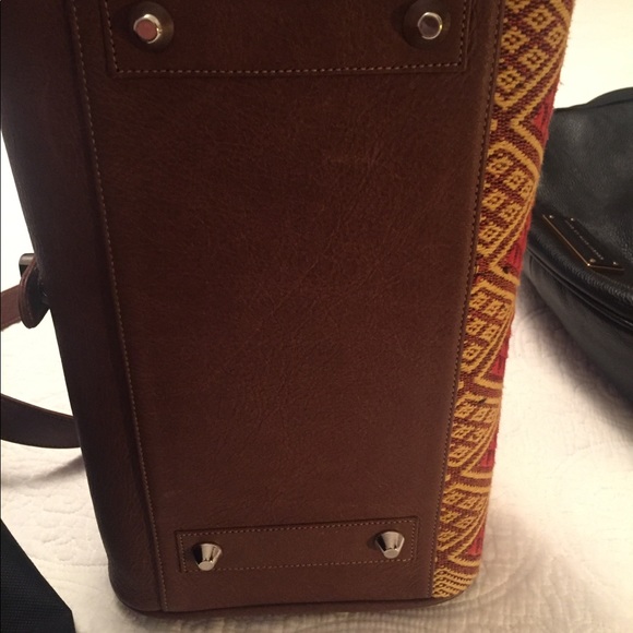 Leather and Pahikung woven Satchel handbag. - Picture 9 of 10